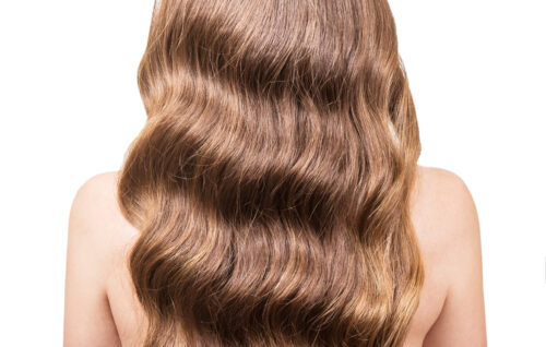 Hår lavet med bølgejern